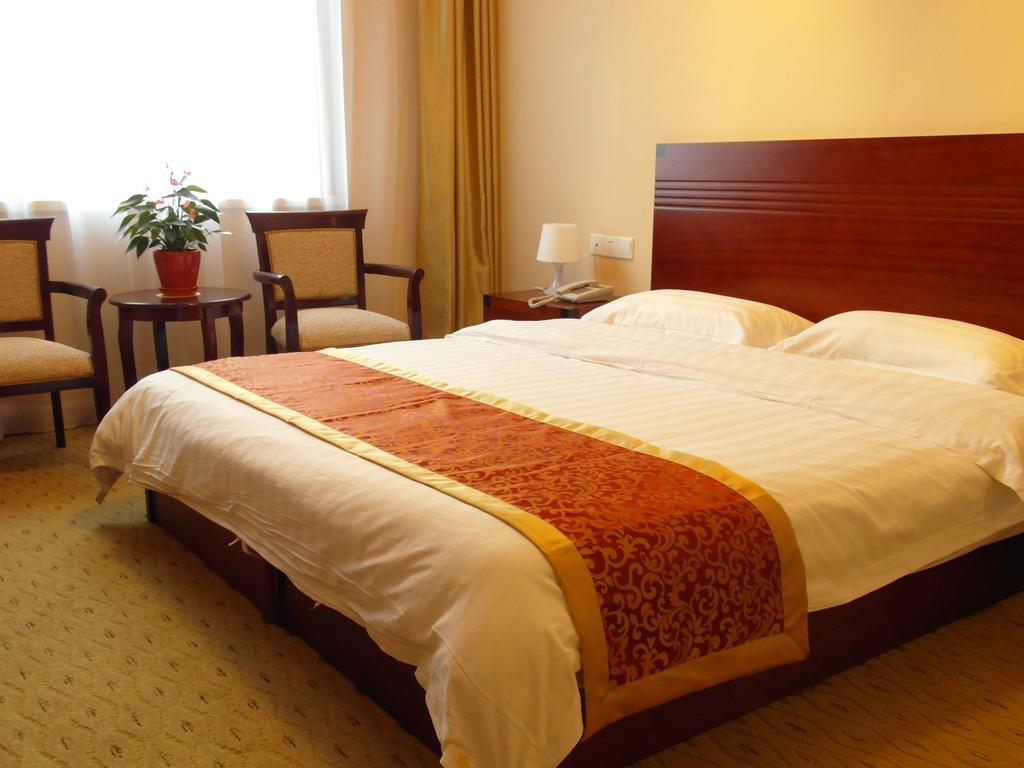 Tianjin Jinma Hotel Chambre photo