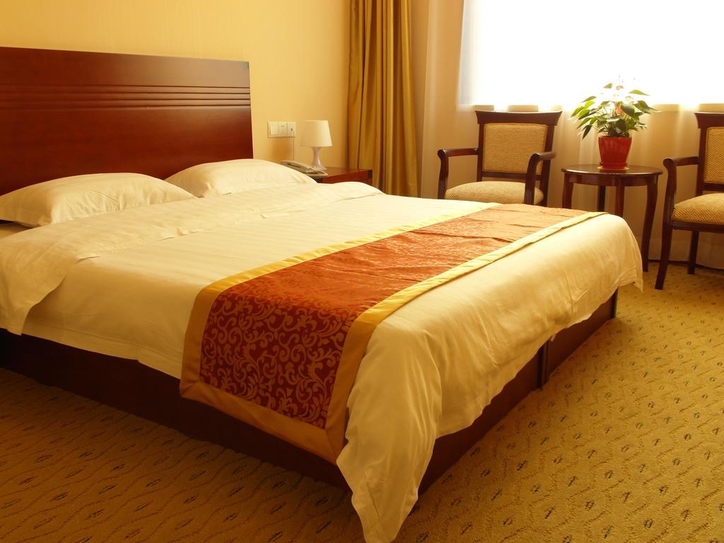 Tianjin Jinma Hotel Chambre photo